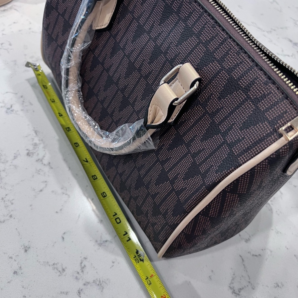 Nwt - Satchel Handbag With Matching Wallet Wristl… - image 5